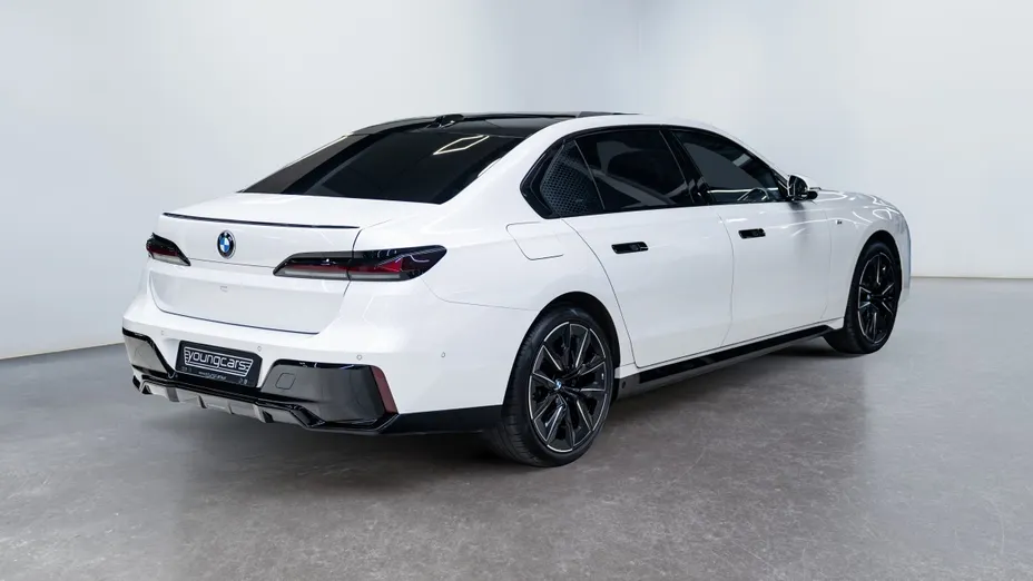 BMW Seria 7 740d xDrive mHEV M Sport sport-aut