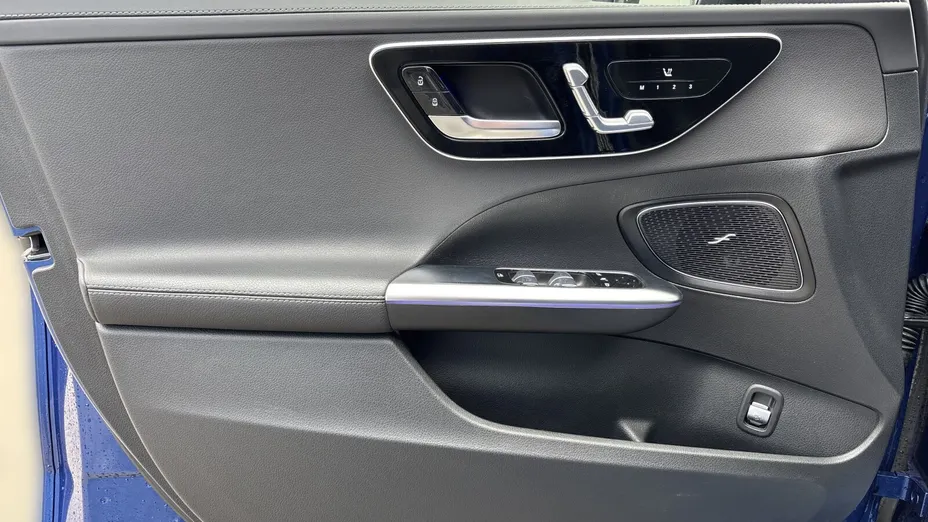 MERCEDES-BENZ C Klasa C 220 d mHEV 4-Matic AMG