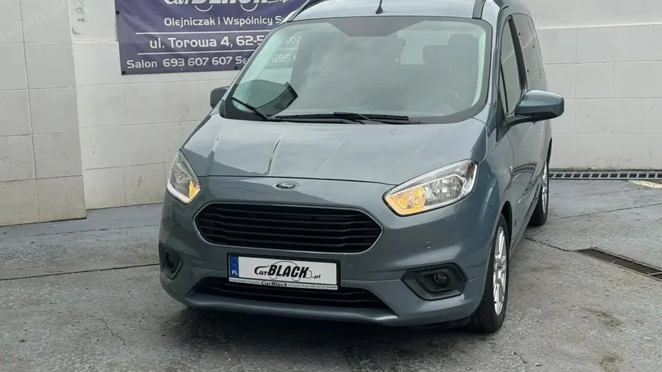 FORD Tourneo Courier Tourneo Courier 1.5 TDCi Ambiente