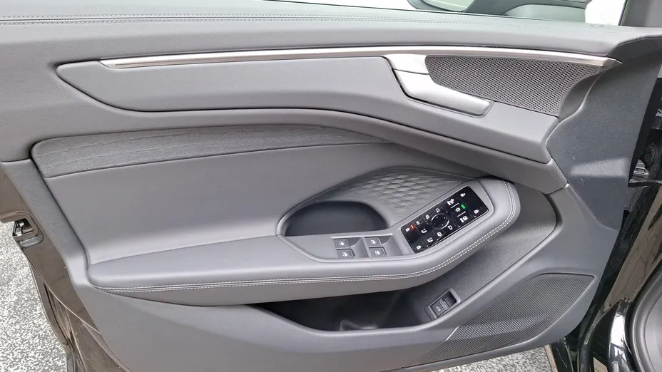 AUDI A6 Avant -