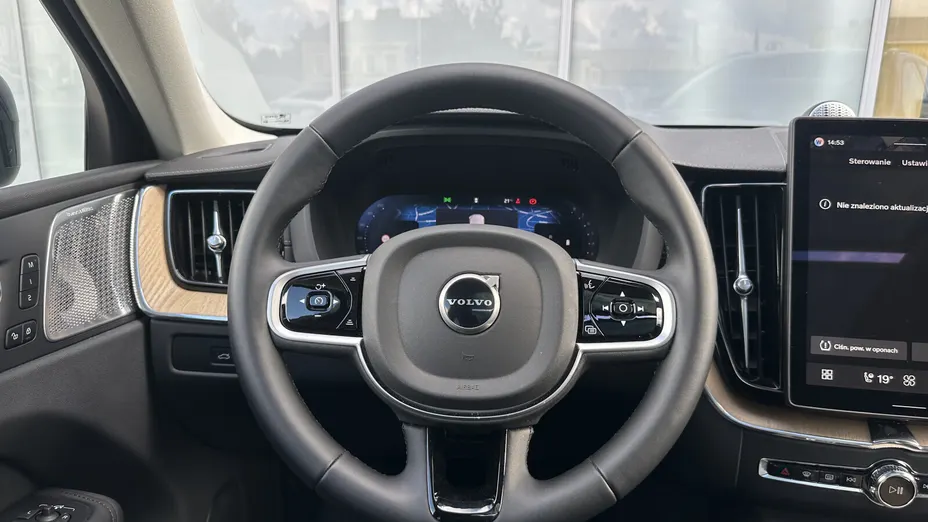 VOLVO XC60 XC60 B5 B AWD Ultra Dark aut