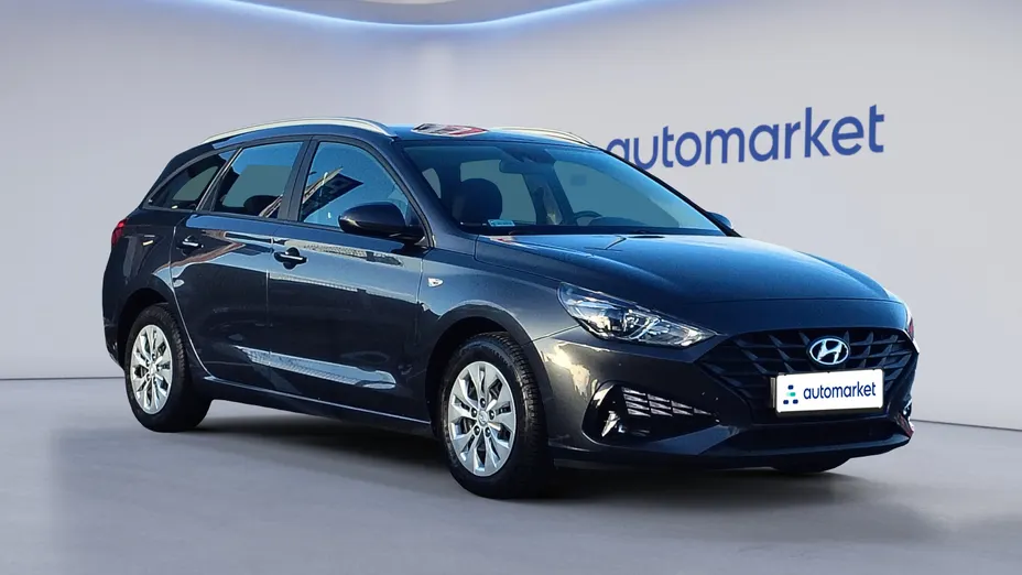 HYUNDAI i30 i30 1.5 DPI Classic +