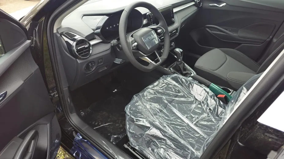SKODA Fabia Fabia 1.0 TSI Drive DSG