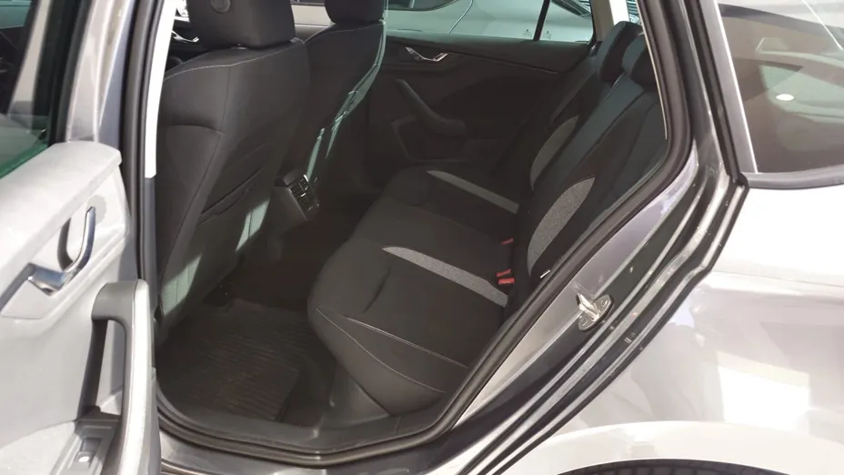 SKODA Kamiq Kamiq 1.0 TSI Selection DSG