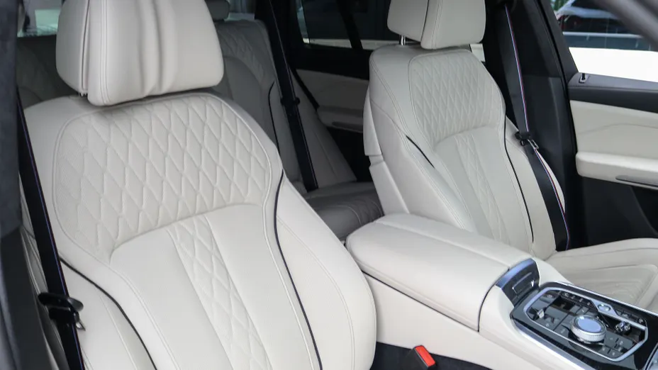 BMW X5 X5 M60i mHEV sport-aut