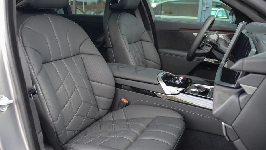 BMW Seria 7 740d xDrive mHEV sport-aut