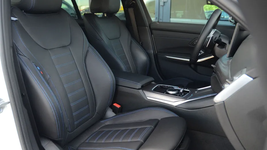 BMW Seria 3 330i xDrive M Sport sport-aut