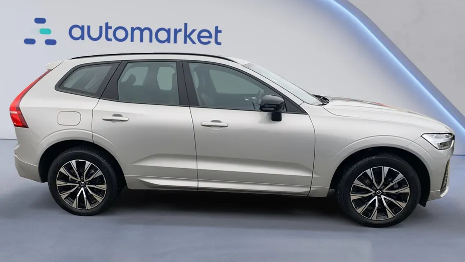 VOLVO XC60 XC60 B5 B AWD Plus Dark aut