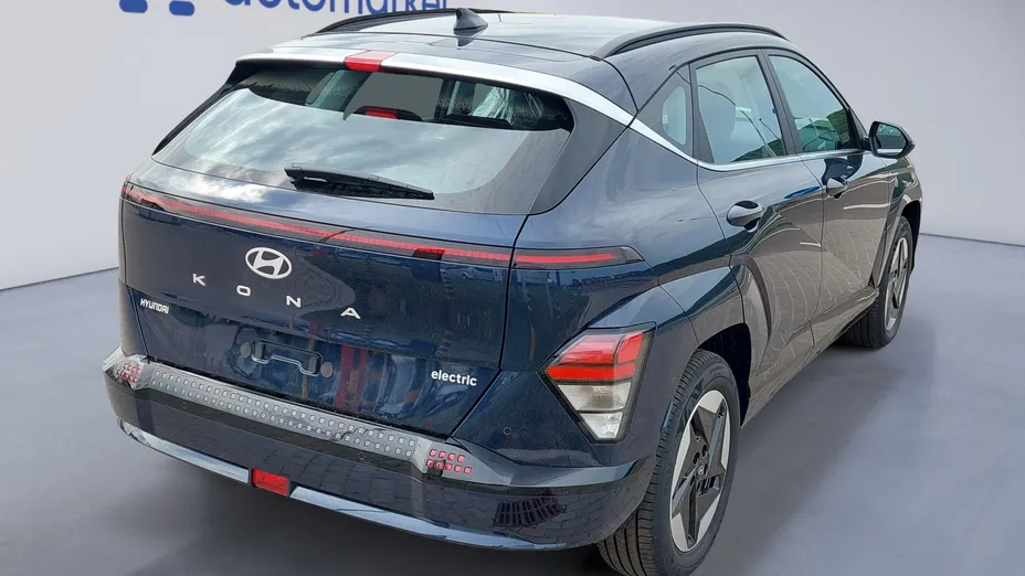 HYUNDAI Kona Kona Electric 65kWh Smart Nowy