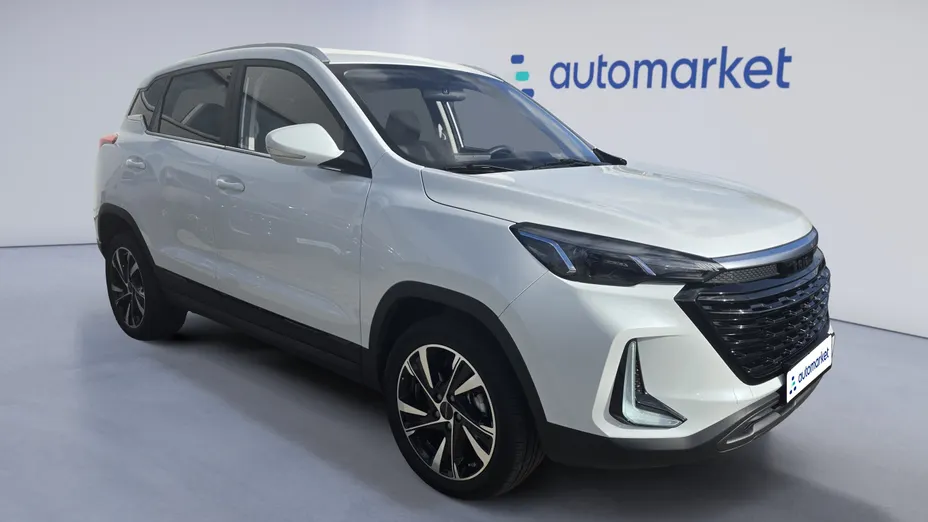 BAIC Beijing 3 Beijing 3 1.5T Luxury
