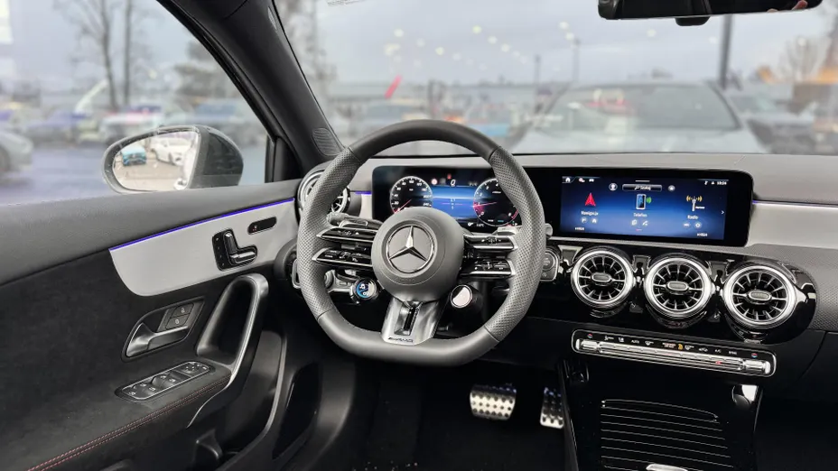 MERCEDES-BENZ A Klasa A 35 AMG 4-Matic 8G-DCT Nowy