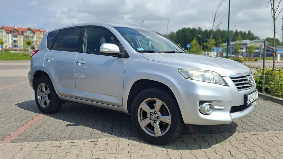 TOYOTA RAV4 RAV4 2.0 D-4D Luna
