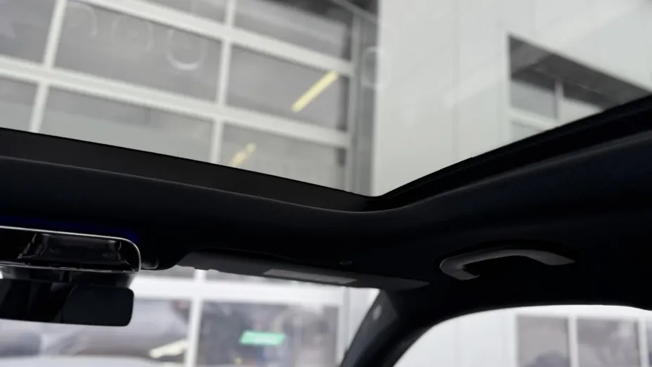 MERCEDES-BENZ GLC GLC 300 e 4-Matic AMG Line Nowy