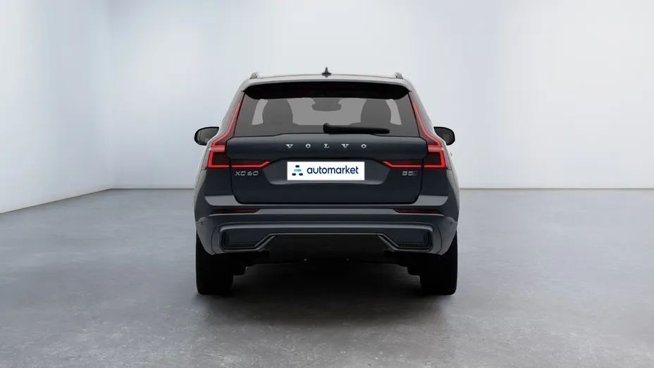 VOLVO XC60 XC60 B5 B AWD Ultra Dark aut Nowy
