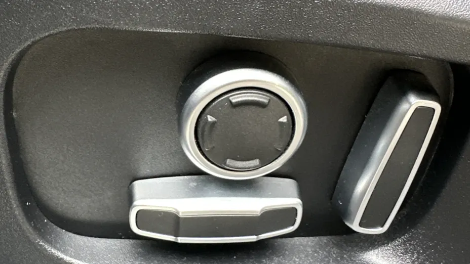 JAGUAR F-Pace F-Pace 2.0 D165 mHEV AWD R-Dynamic S