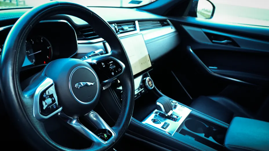 JAGUAR F-Pace F-Pace 2.0 D165 mHEV AWD R-Dynamic S