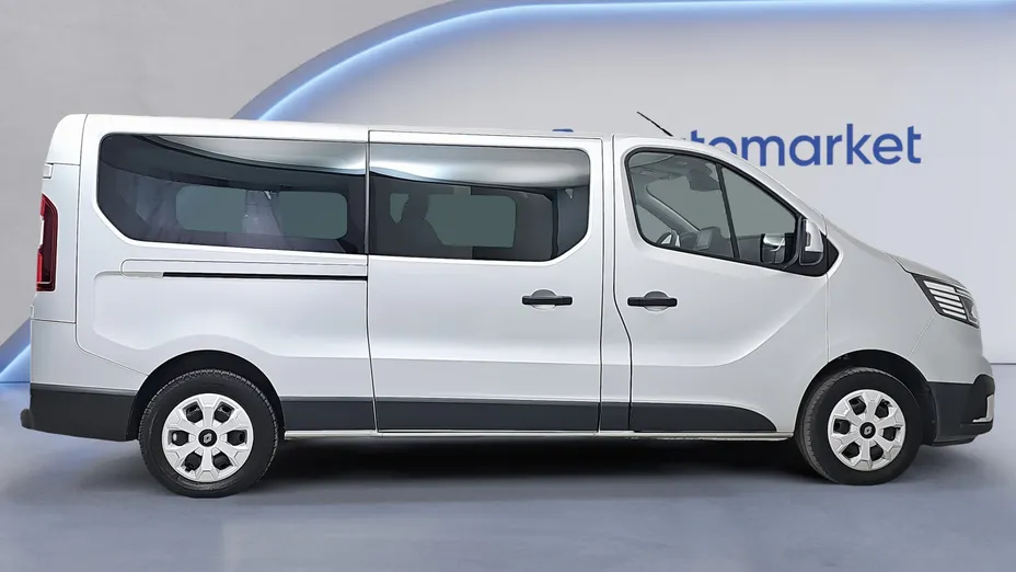 RENAULT Trafic Trafic Kombi 2.0 Blue dCi L2 Equilibre EDC