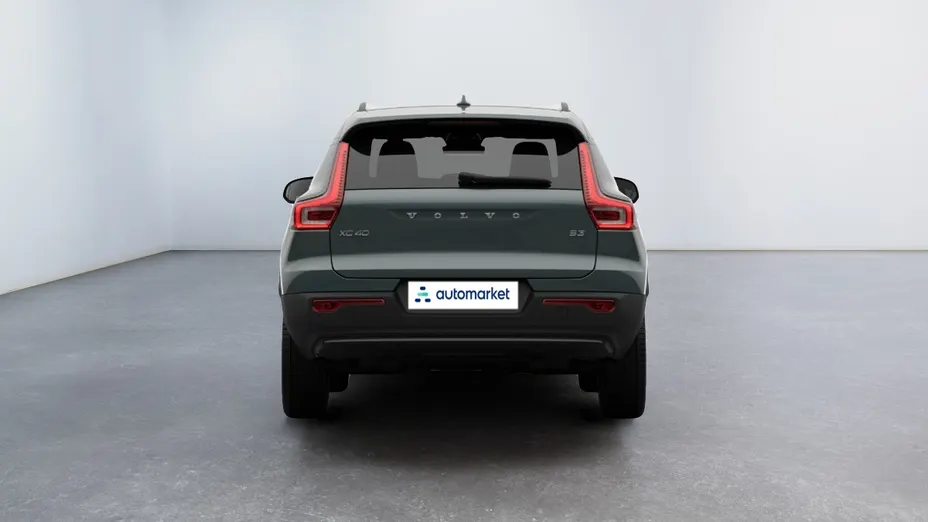 VOLVO XC40 XC40 B3 Plus Dark aut Nowy