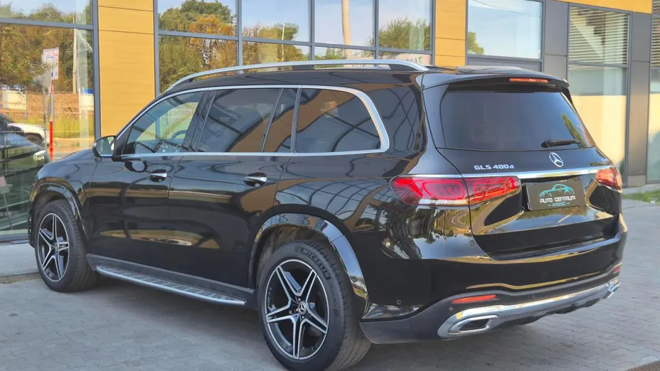 MERCEDES-BENZ GLS -