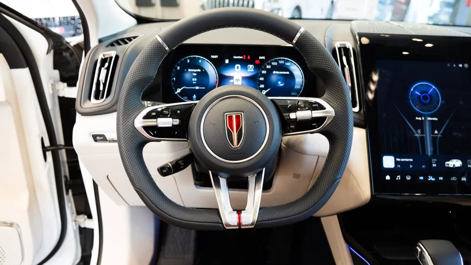HONGQI HS3 HS3 2.0T AWD Nowy