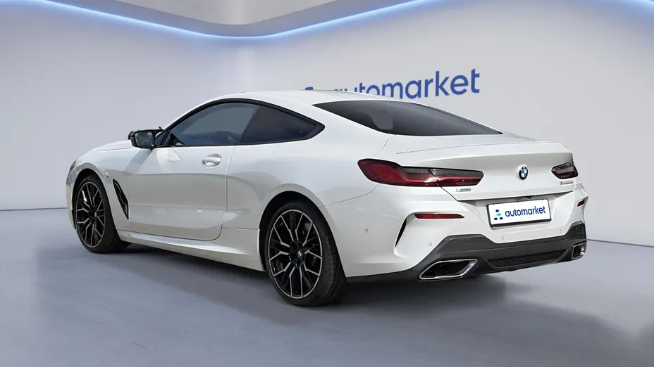 BMW Seria 8 M850i xDrive