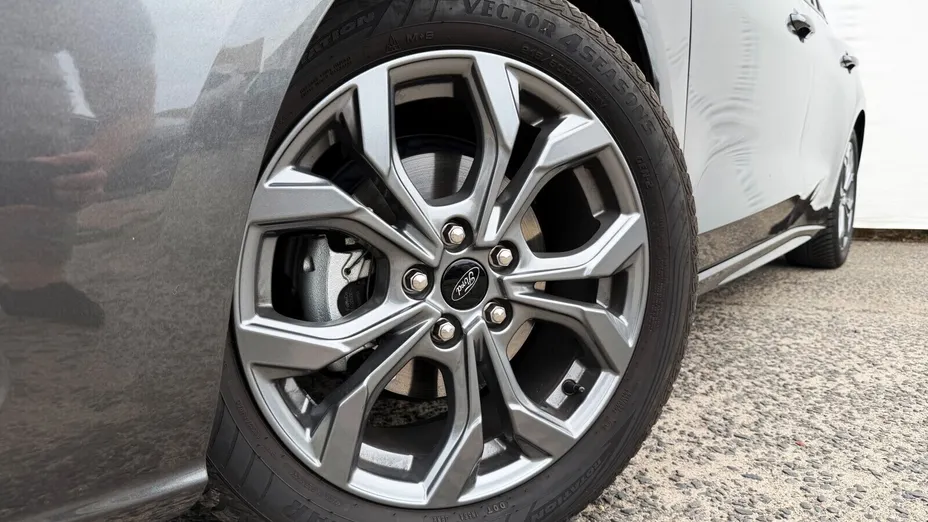 FORD Focus Focus 1.0 EcoBoost mHEV ST-Line X aut