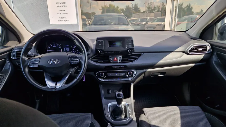 HYUNDAI i30 i30 1.0 T-GDI Modern