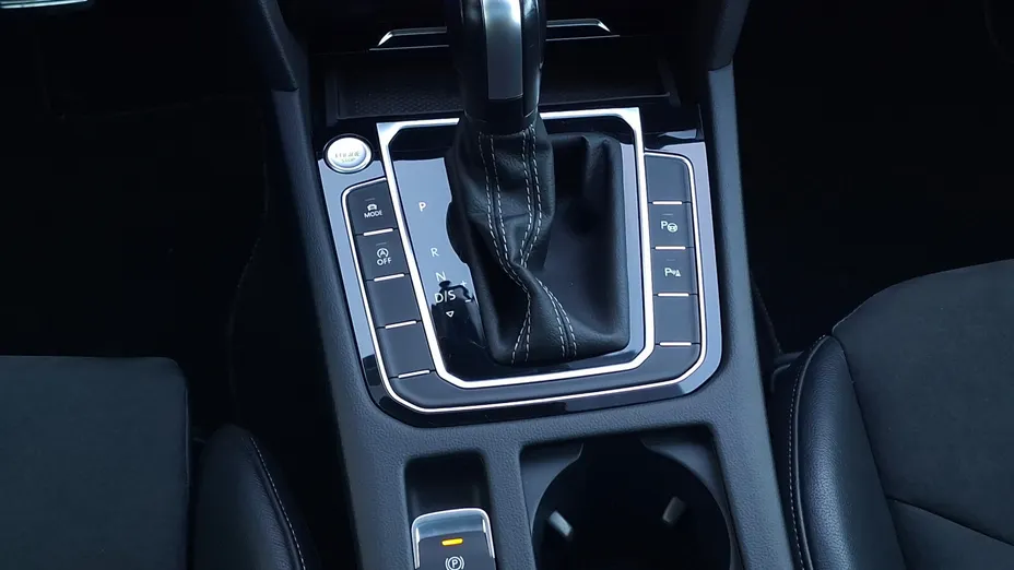 VOLKSWAGEN Arteon Arteon 2.0 TDI R-Line DSG