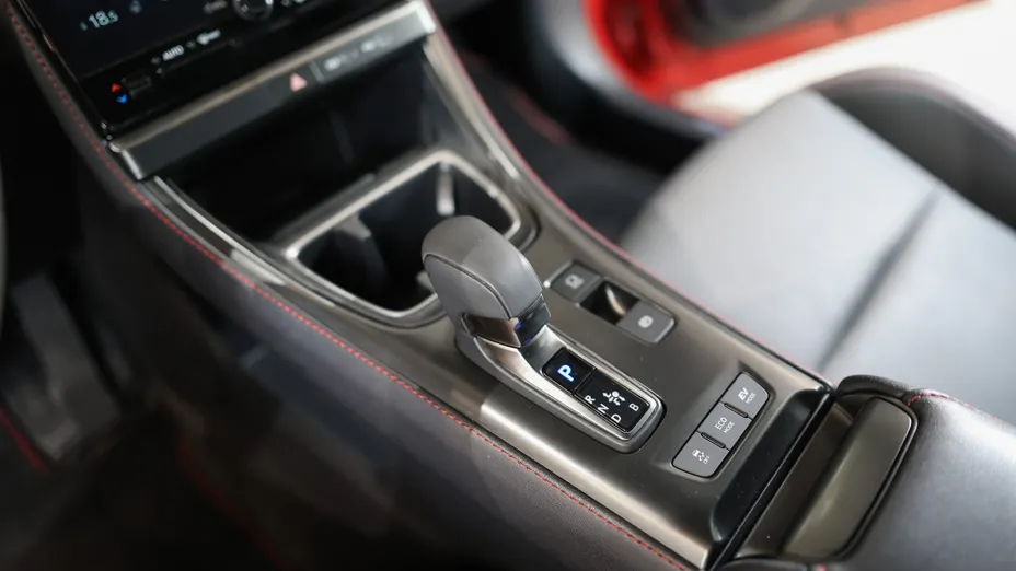 LEXUS LBX LBX 1.5 Hybrid Elegant