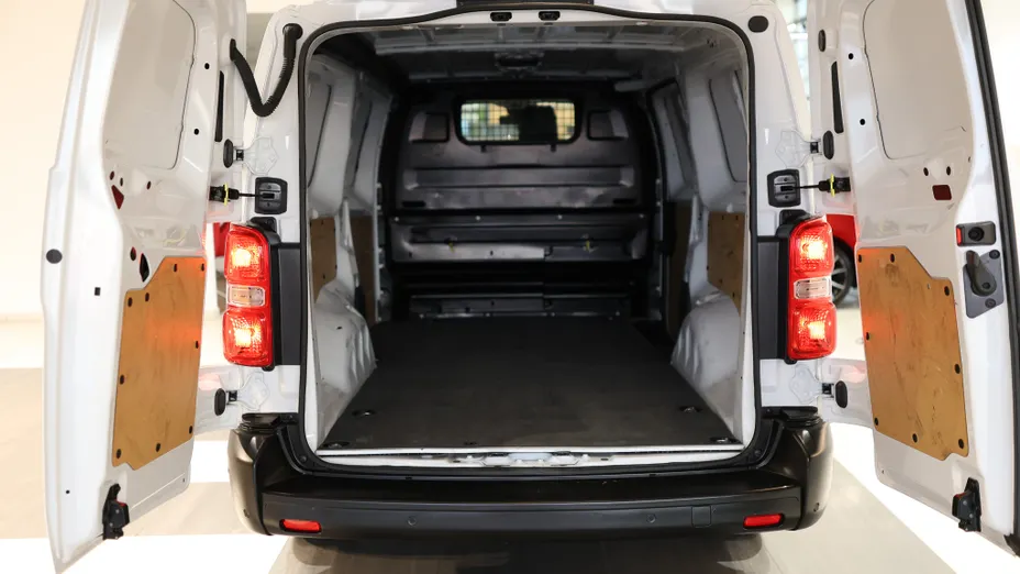 TOYOTA Proace Proace 2.0 D-4D Long Active (bryg.)