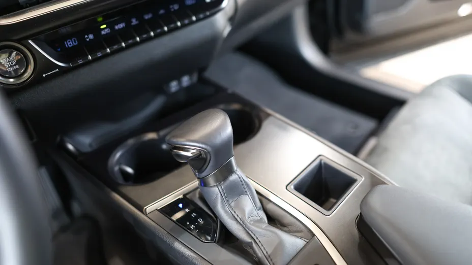 LEXUS UX UX 200 GPF Elegance 2WD