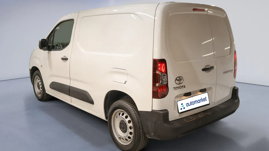TOYOTA Proace City Proace City 1.5 D-4D Standard 2,3t Active