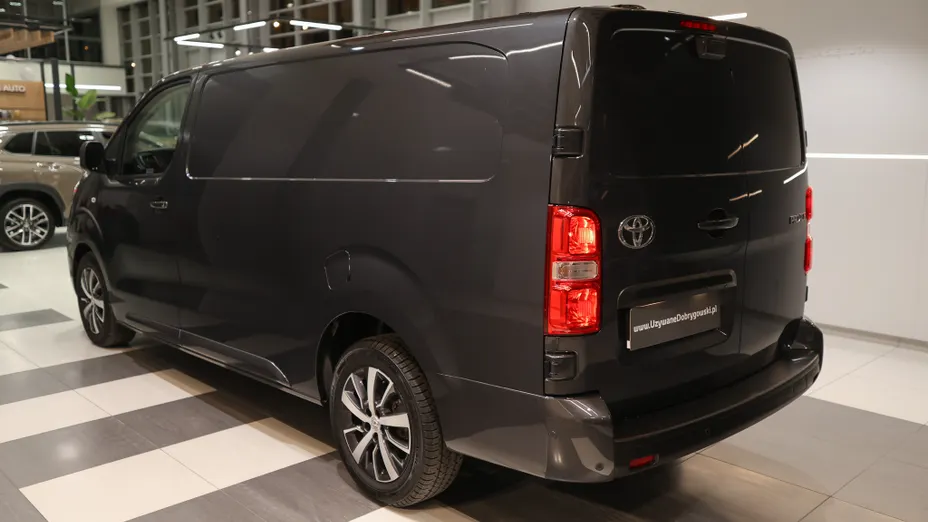 TOYOTA Proace Proace 2.0 D-4D Long Comfort
