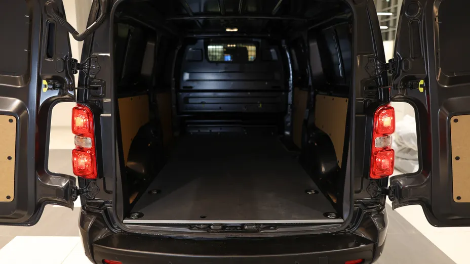 TOYOTA Proace Proace 2.0 D-4D Long Comfort