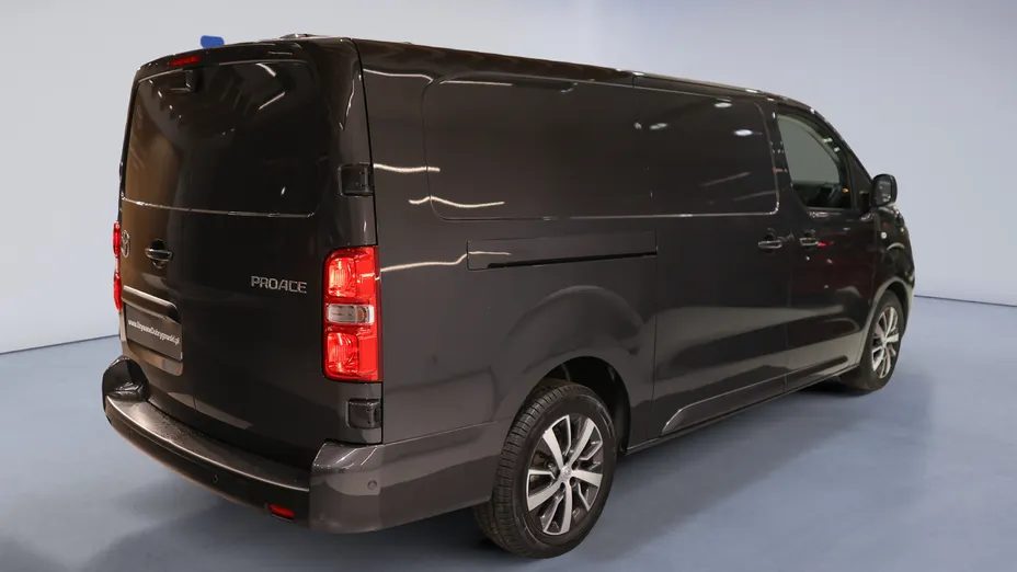 TOYOTA Proace Proace 2.0 D-4D Long Comfort