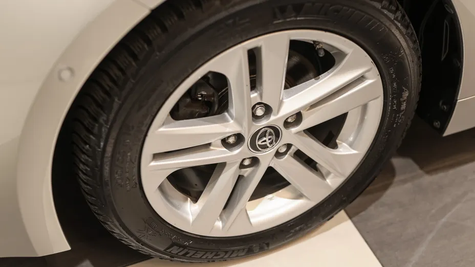 TOYOTA Corolla Corolla 1.8 Hybrid Comfort