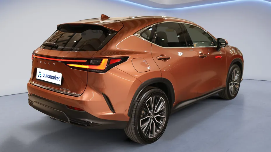 LEXUS NX NX 450h+ Omotenashi AWD
