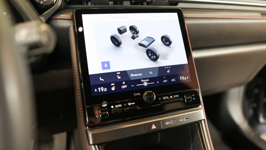 LEXUS LBX LBX 1.5 Hybrid Emotion