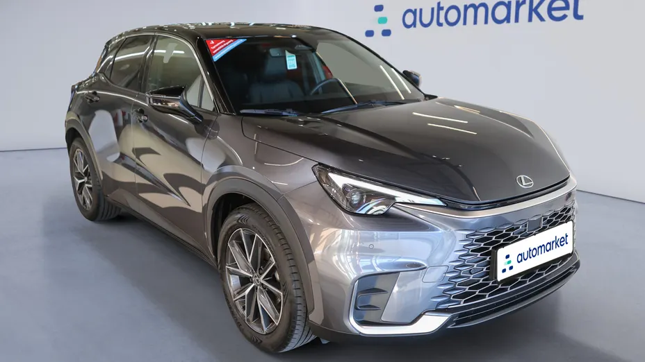 LEXUS LBX LBX 1.5 Hybrid Emotion