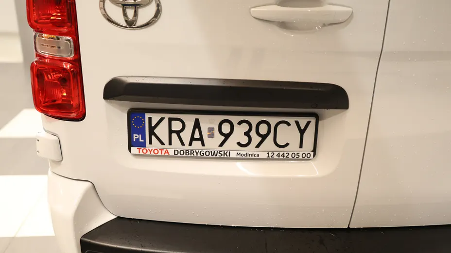 TOYOTA Proace Verso Proace Verso 2.0 D4-D Long Business