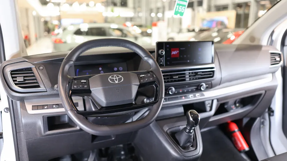 TOYOTA Proace Verso Proace Verso 2.0 D4-D Long Business