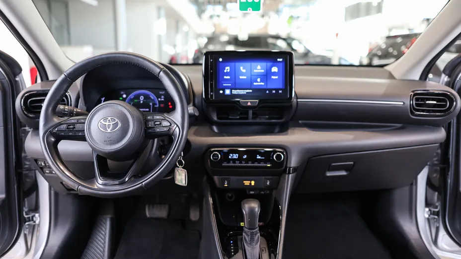 TOYOTA Yaris Yaris Hybrid 1.5 Style