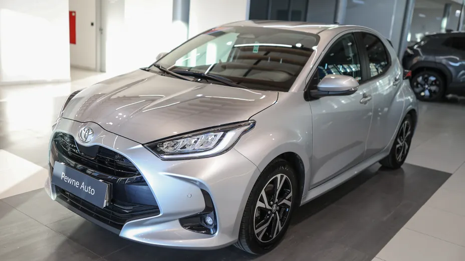 TOYOTA Yaris Yaris Hybrid 1.5 Style