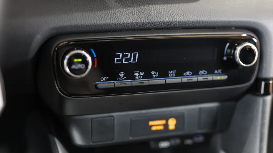 TOYOTA Yaris Yaris Hybrid 1.5 Comfort