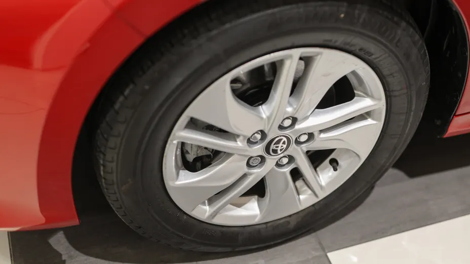 TOYOTA Yaris Yaris Hybrid 1.5 Comfort