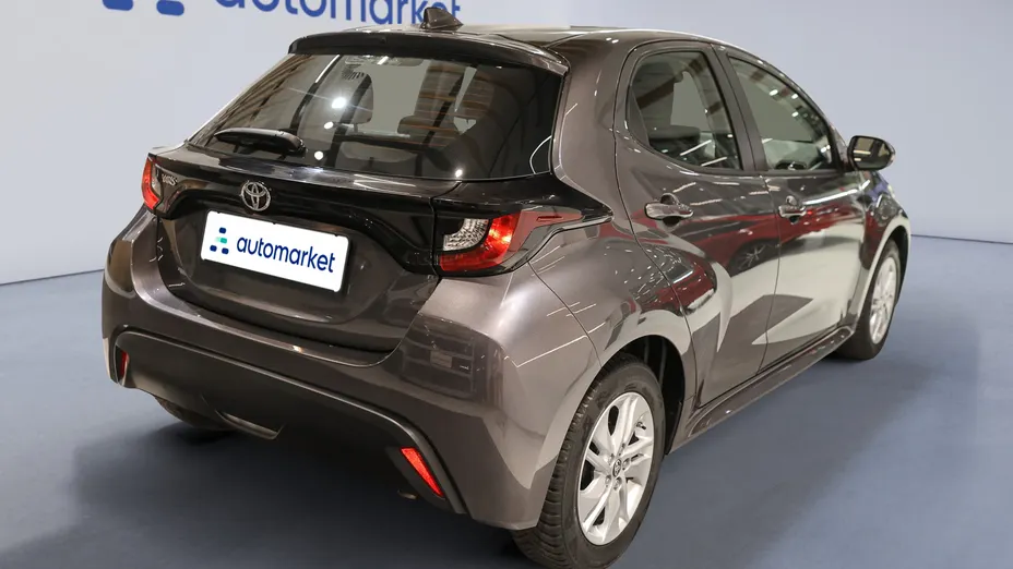 TOYOTA Yaris Yaris 1.5 Comfort