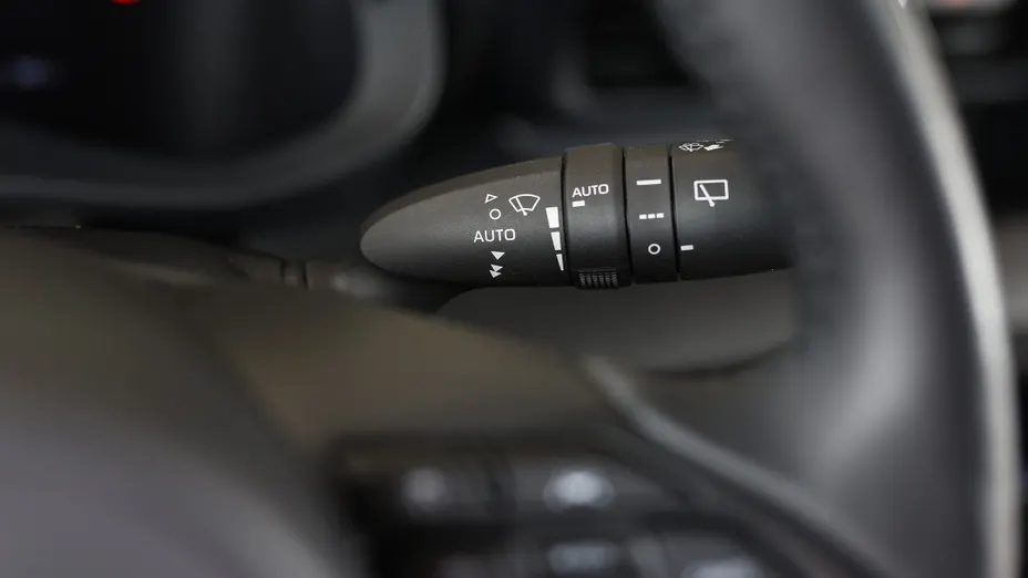 TOYOTA Yaris Yaris Hybrid 1.5 Style