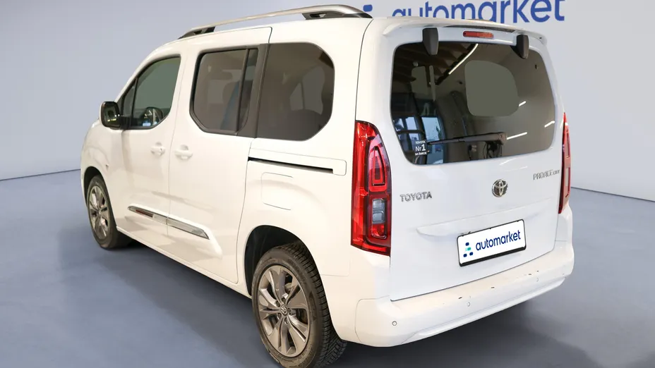 TOYOTA Proace City Verso Proace City Verso 1.2 D-4T Family