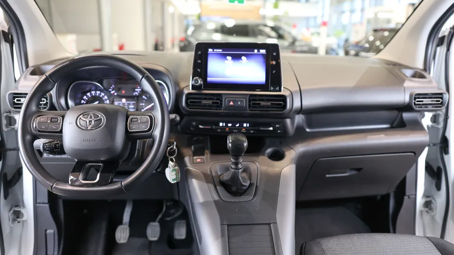 TOYOTA Proace City Verso Proace City Verso 1.2 D-4T Family