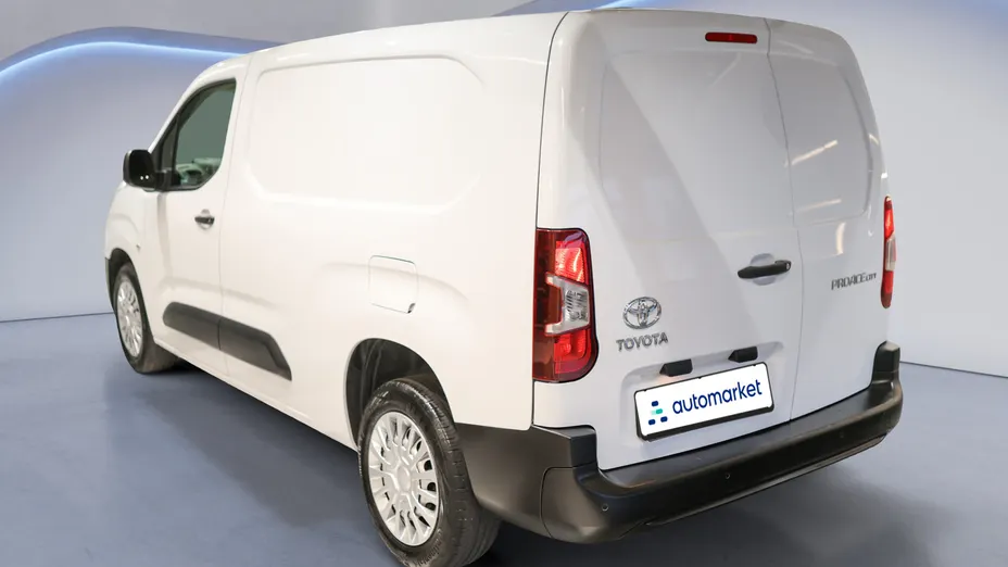 TOYOTA Proace City Proace City 1.5 D-4D Long 2,4t Active
